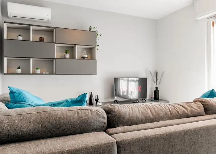 H11 Mare Celeste Centro - Mare * Taggia